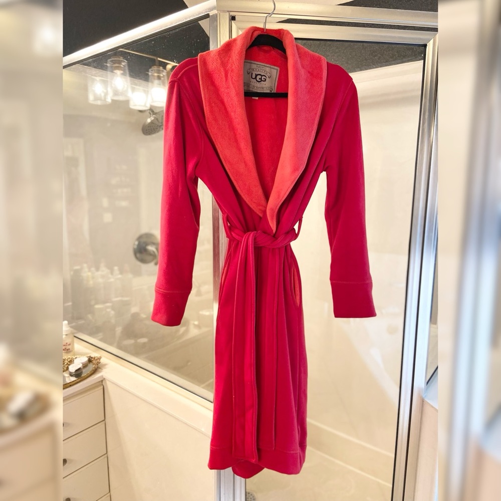 Ugg Robe